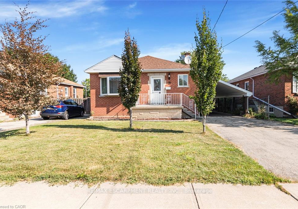33-alderney-avenue-hamilton-ontario-x13221788
