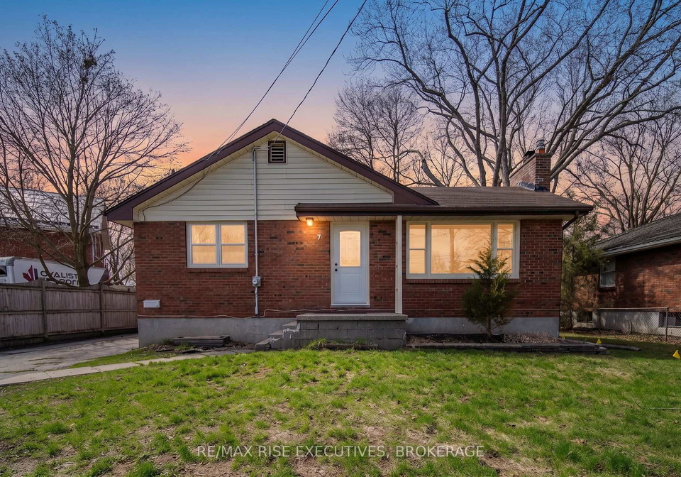 7-benjamin-street-belleville-ontario-x13222590