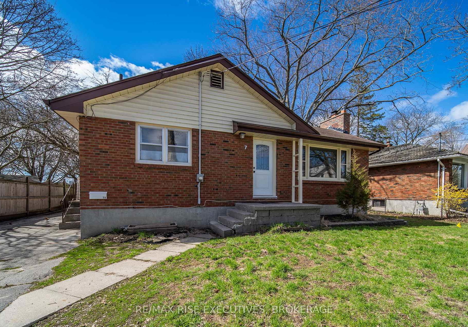 7-benjamin-street-belleville-ontario-x13222590