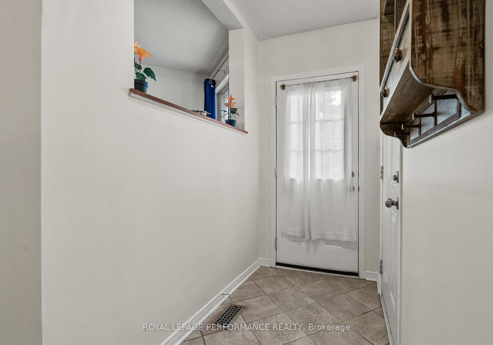 1071-brasseur-crescent-ottawa-ontario-x13222596