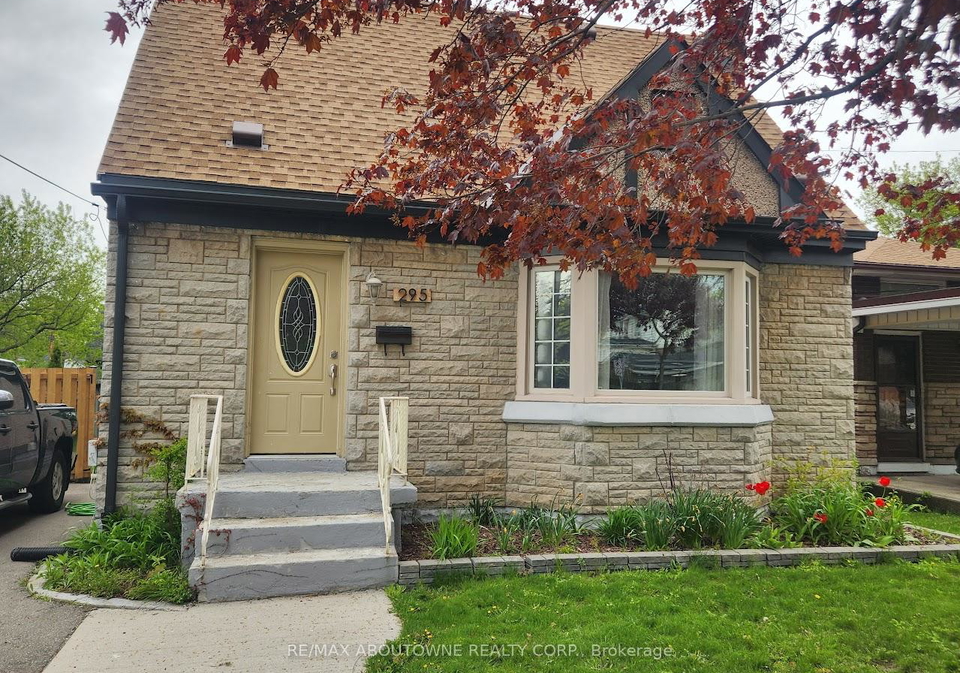 295-queensdale-avenue-e-hamilton-ontario-x13222830