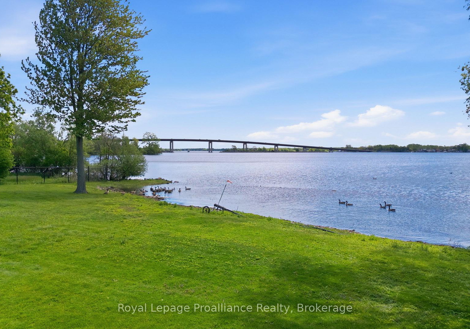 261-dundas-street-w-belleville-ontario-x13222872