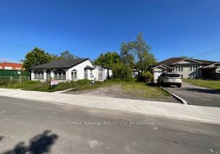 18-phelps-street-st-catharines-ontario-x13222908