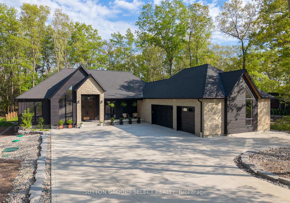 10111-pinery-bluffs-road-lambton-shores-ontario-x13222982