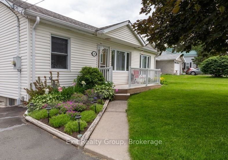 19-belleville-street-quinte-west-ontario-x13223016