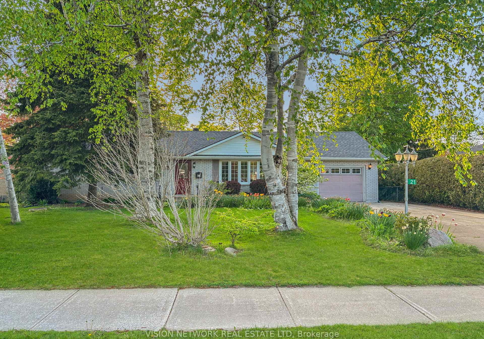 21-inverness-street-south-kincardine-ontario-x13223264