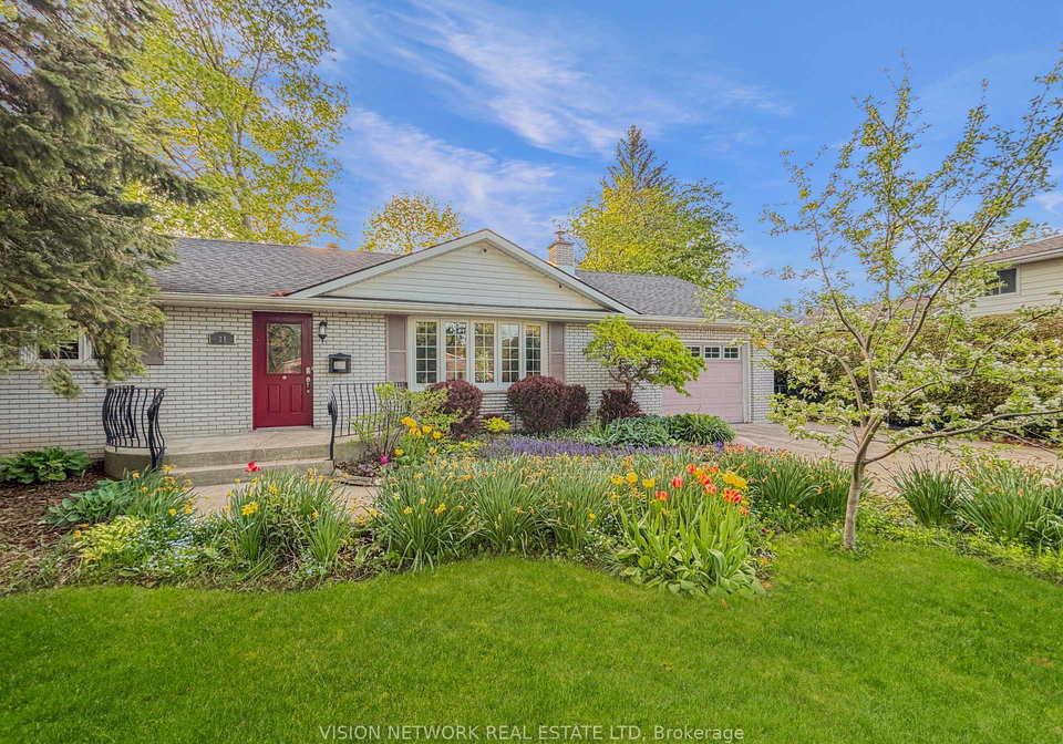 21-inverness-street-south-kincardine-ontario-x13223264