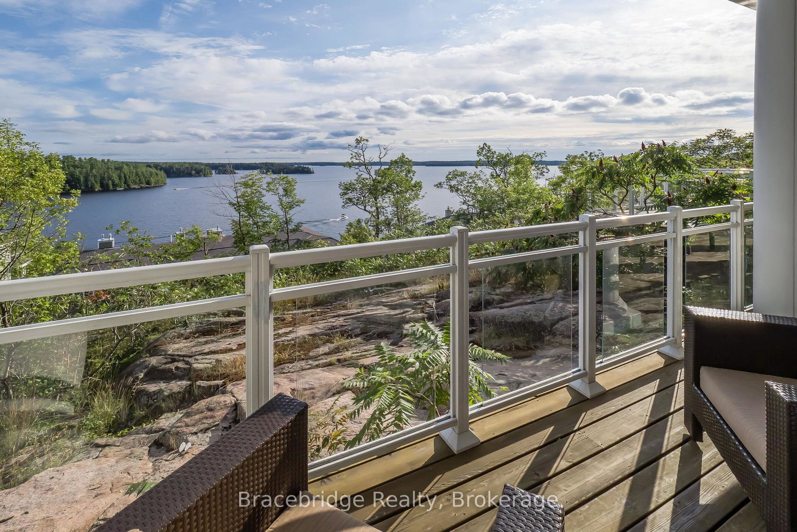 1869-muskoka-road-118-highway-w-muskoka-lakes-ontario-x13223590