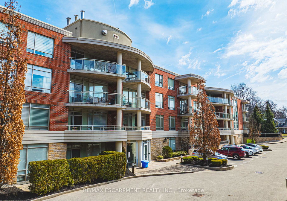 125-wilson-street-w-hamilton-ontario-x13223718
