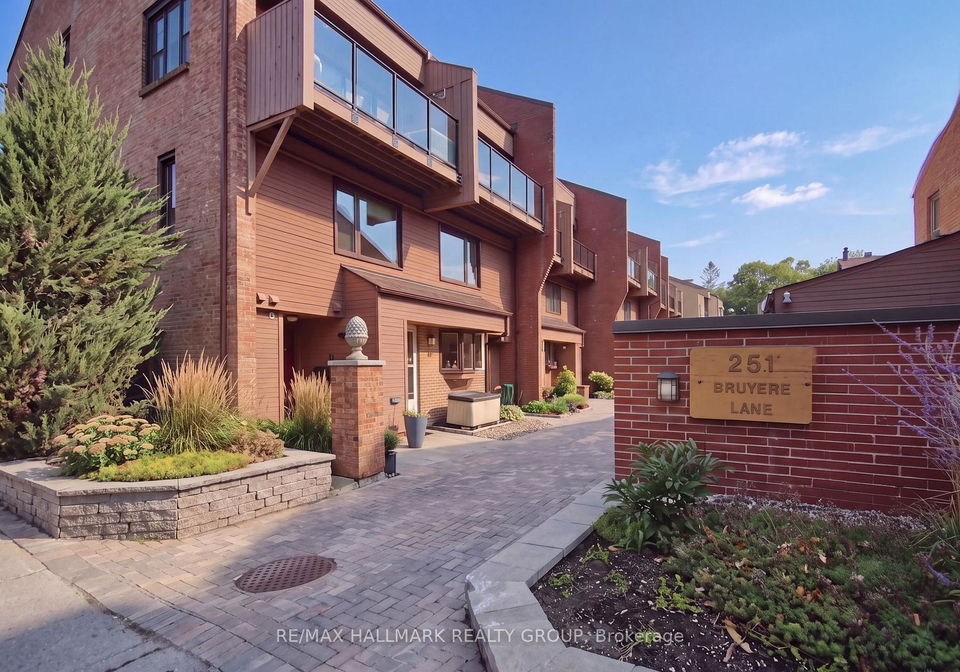 251-bruyere-street-ottawa-ontario-x13223726