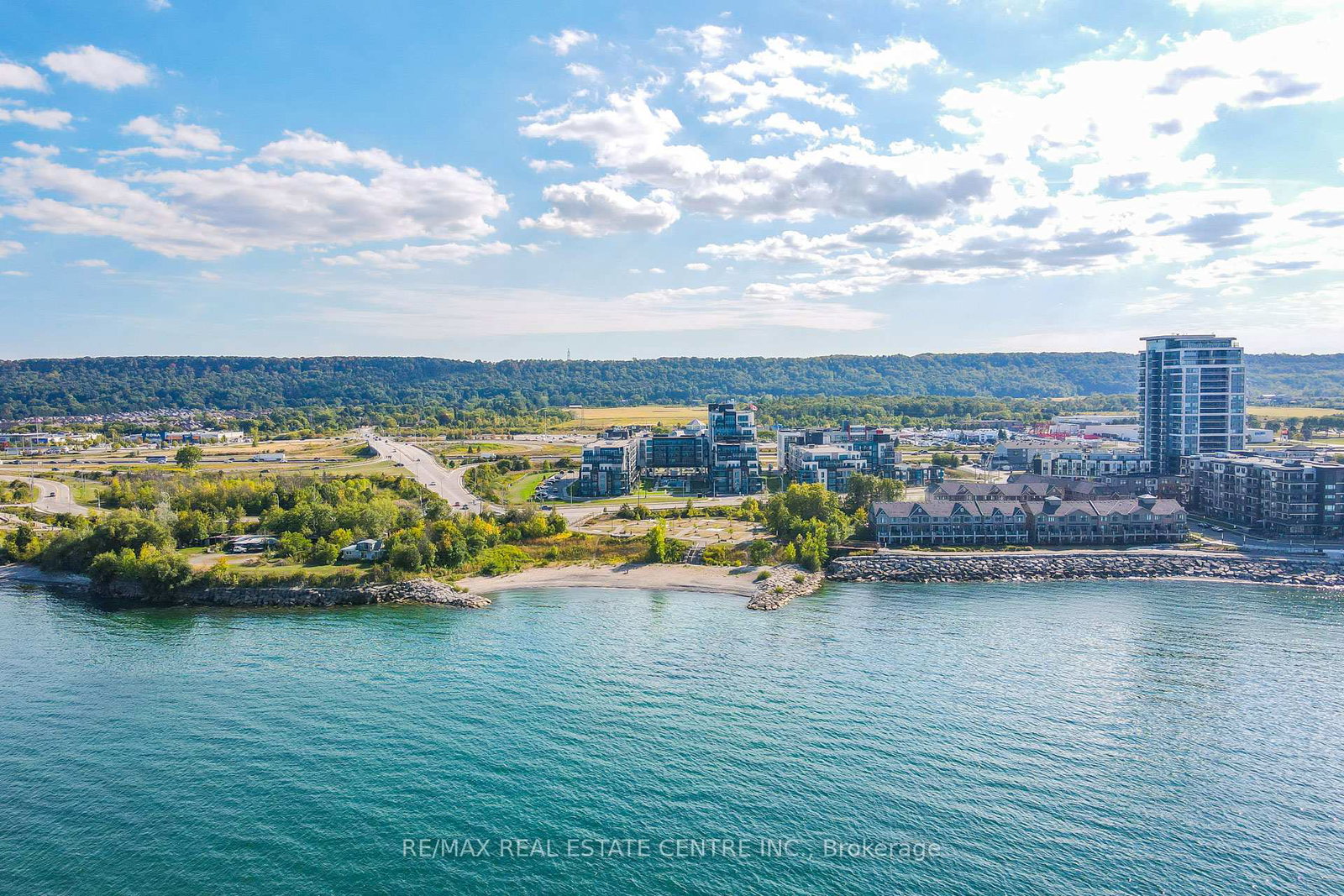 16-concord-place-grimsby-ontario-x13223818