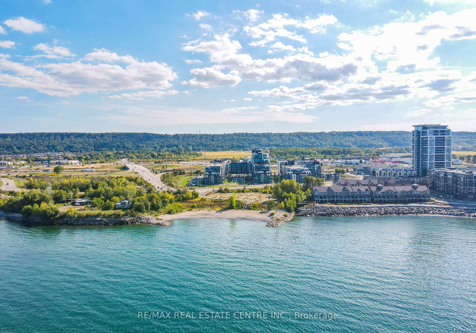 16-concord-place-grimsby-ontario-x13223818