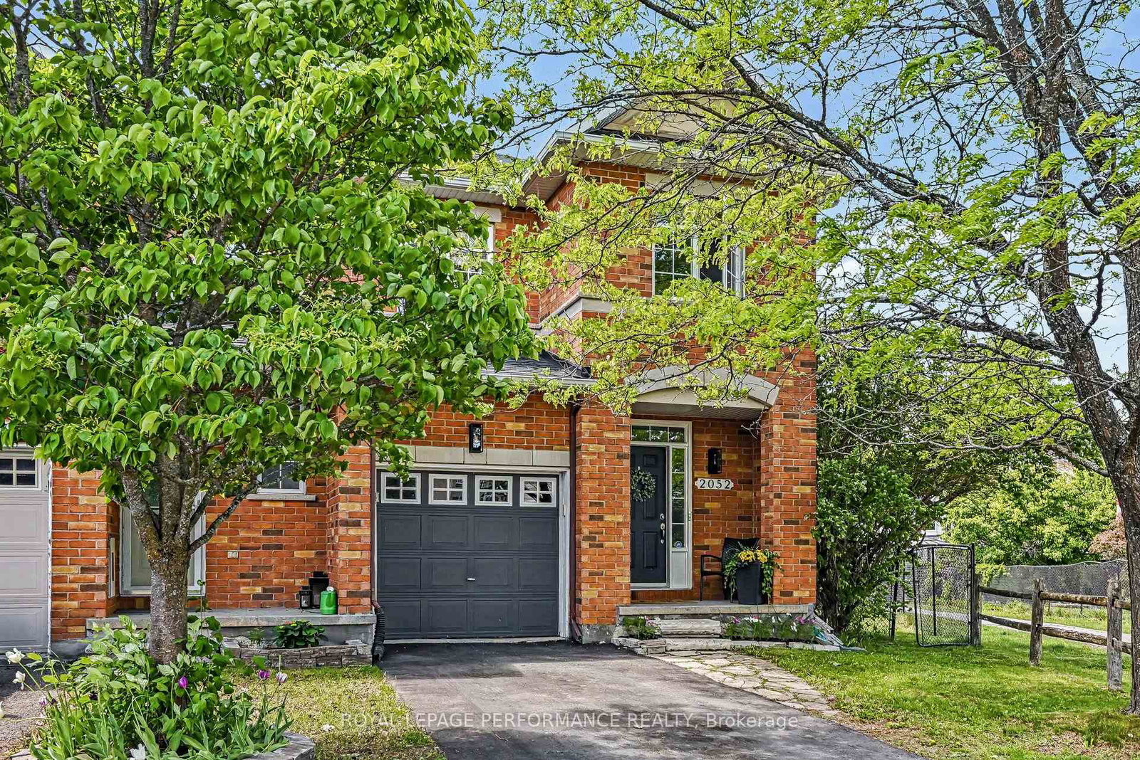 2052-bergamot-circle-ottawa-ontario-x13223852