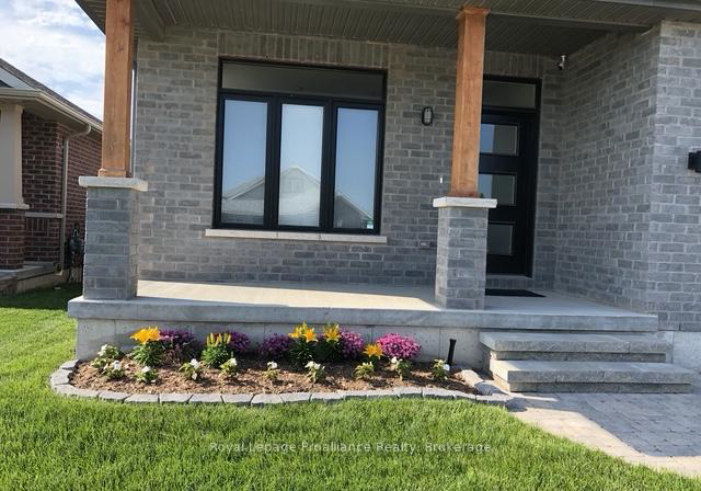 22-kempton-avenue-belleville-ontario-x13223928