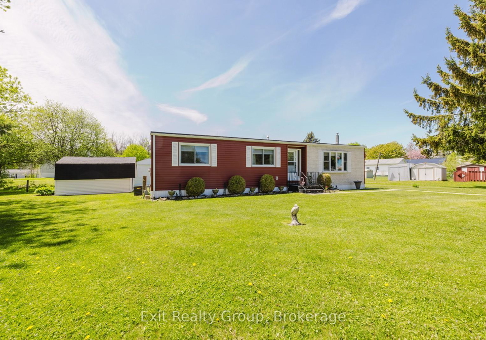 63-whites-road-quinte-west-ontario-x13224086