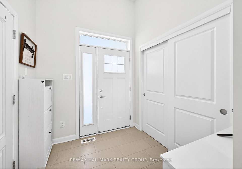 562-clemency-crescent-ottawa-ontario-x13224120