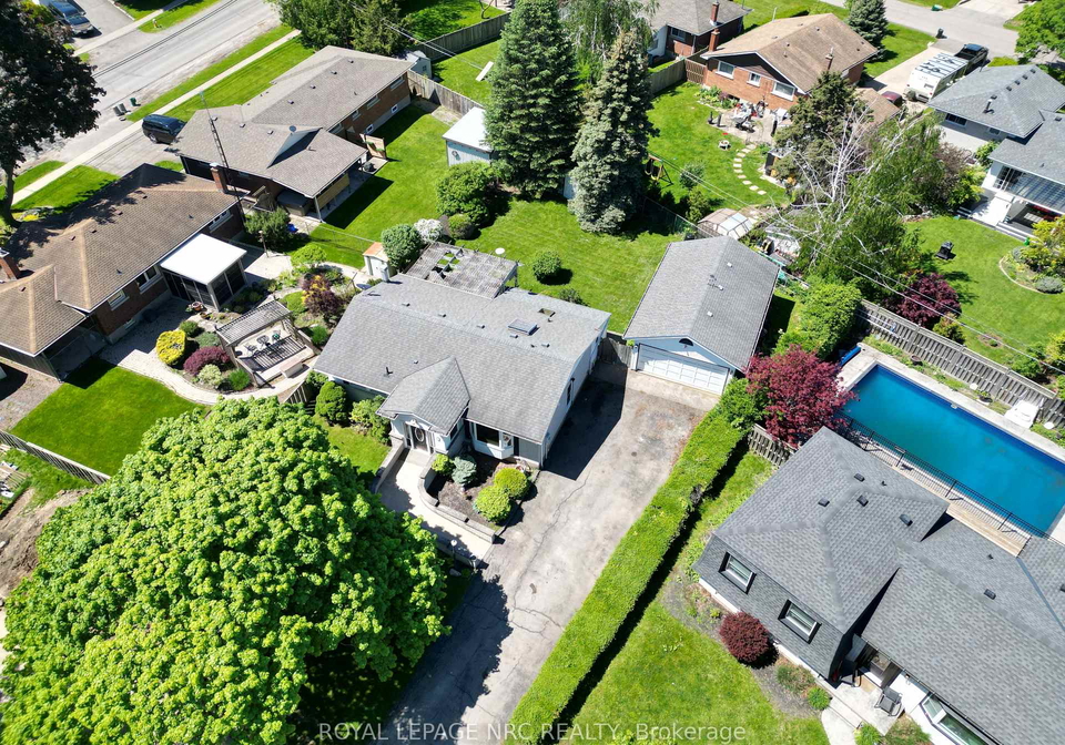 3-monique-crescent-st-catharines-ontario-x13224164