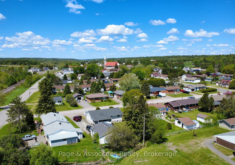 2-des-erables-street-west-nipissing-ontario-x13224492