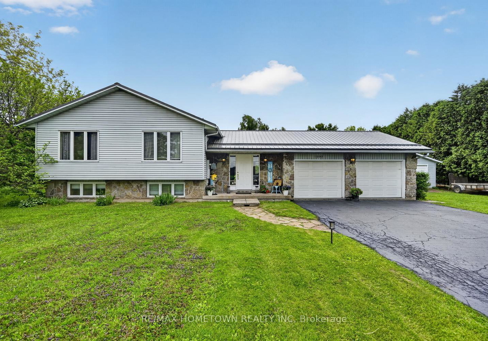 1599-county-road-2-front-of-yonge-ontario-x13224674