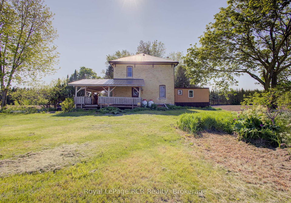 9029-concession-11-road-wellington-north-ontario-x13224956