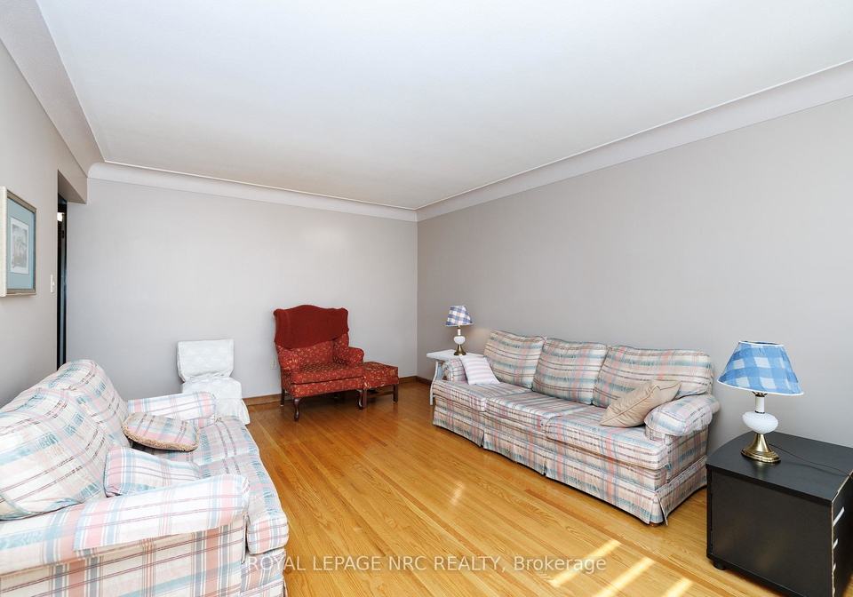 38-rivercrest-road-hamilton-ontario-x13225046
