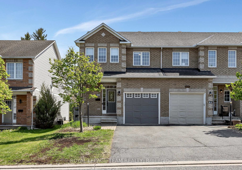 49-chantilly-gate-ottawa-ontario-x13225070