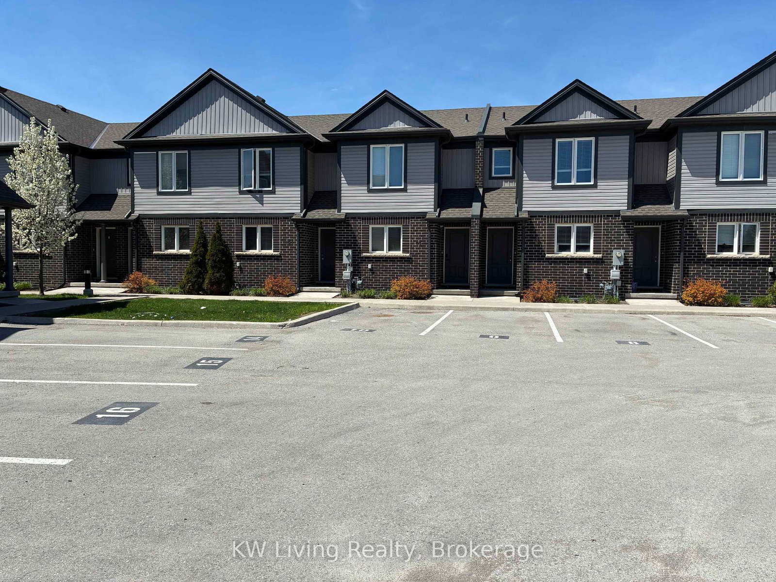7768-ascot-circle-niagara-falls-ontario-x13225328