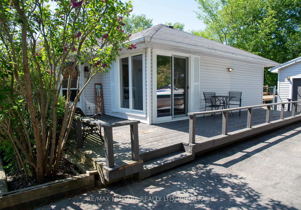 2868-june-road-port-colborne-ontario-x13225352
