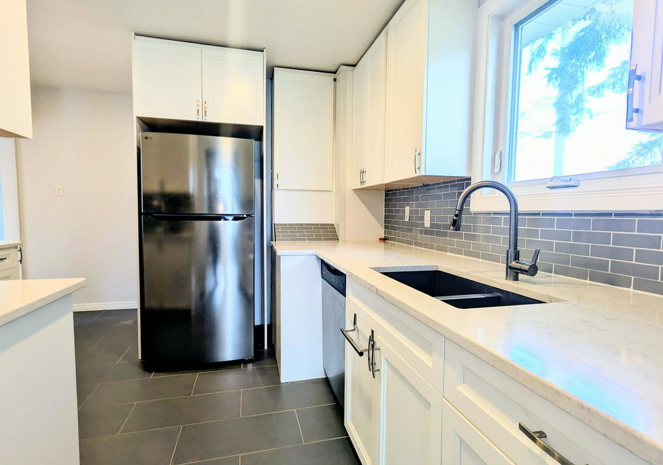 155-carruthers-avenue-kingston-ontario-x13225616