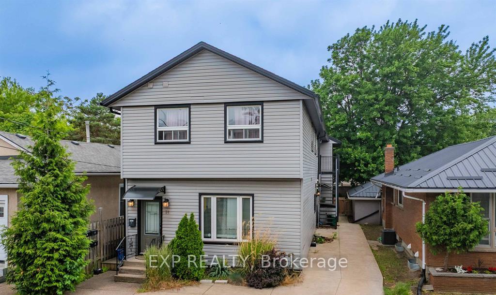31-raymond-street-st-catharines-ontario-x13225628