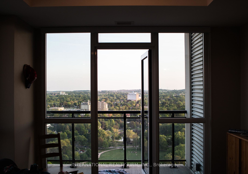 60-charles-street-w-kitchener-ontario-x13225686