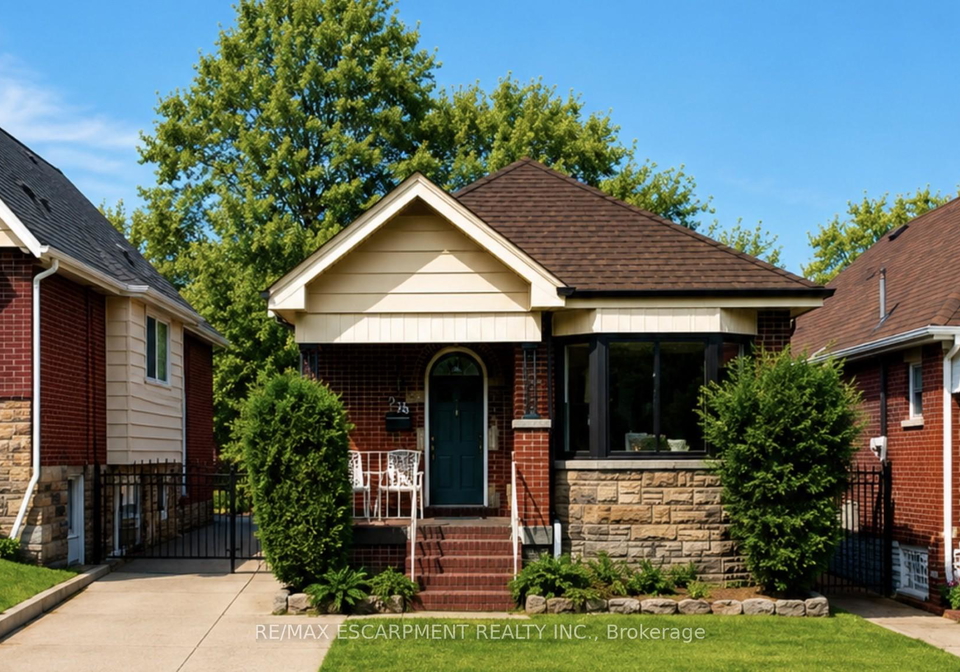 278-huxley-avenue-s-hamilton-ontario-x13225690
