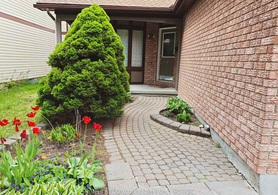 8-opal-lane-ottawa-ontario-x13225892