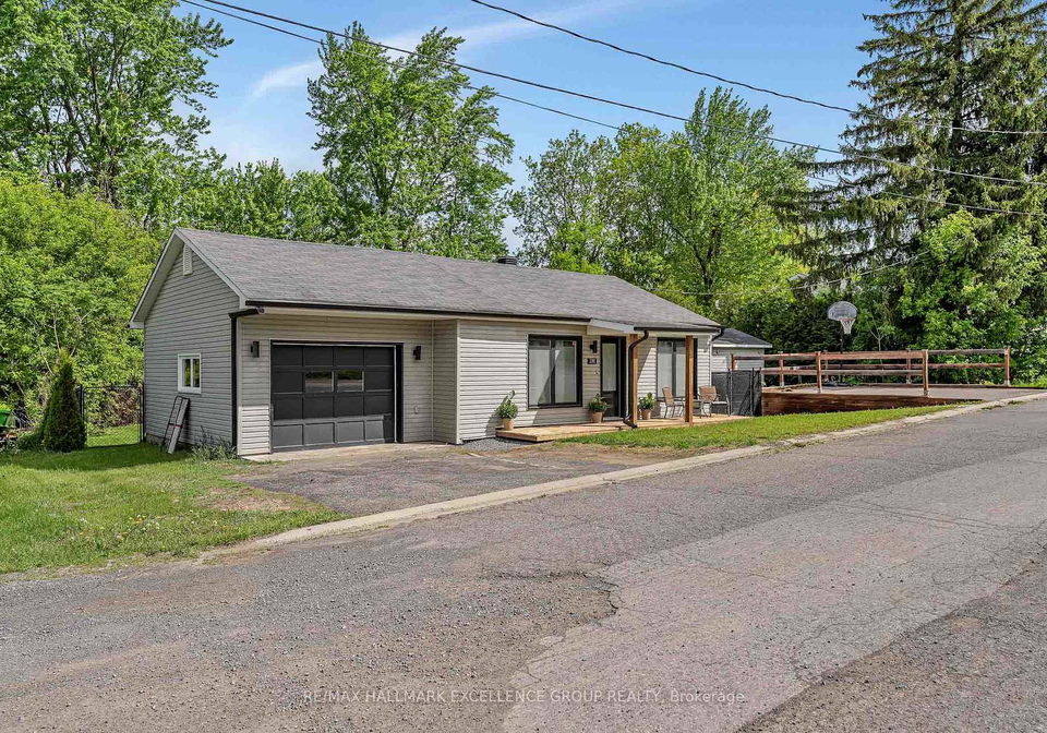 1310-henri-circle-clarence-rockland-ontario-x13225900