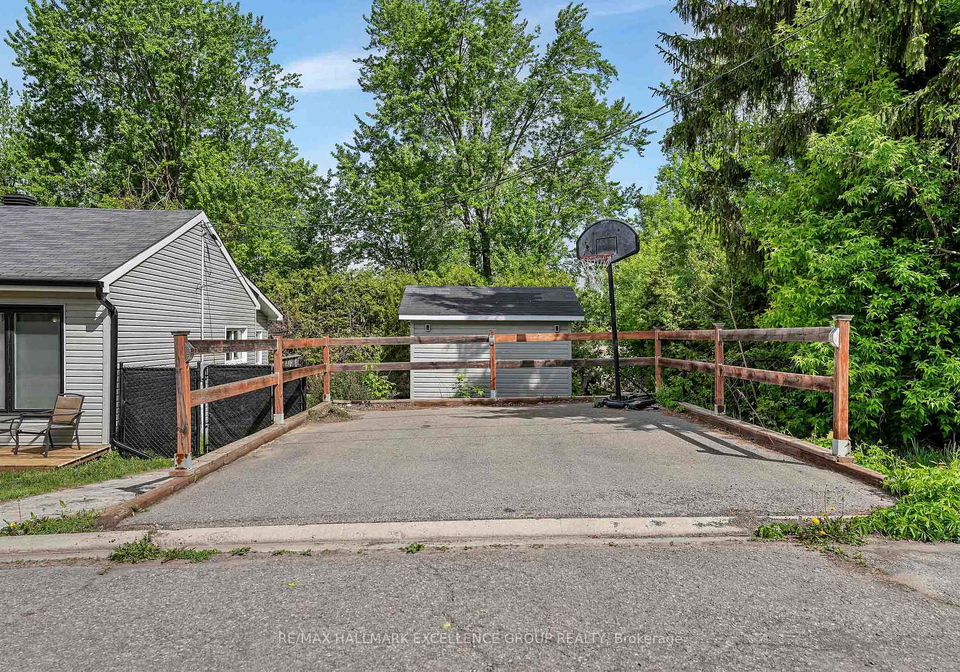 1310-henri-circle-clarence-rockland-ontario-x13225900