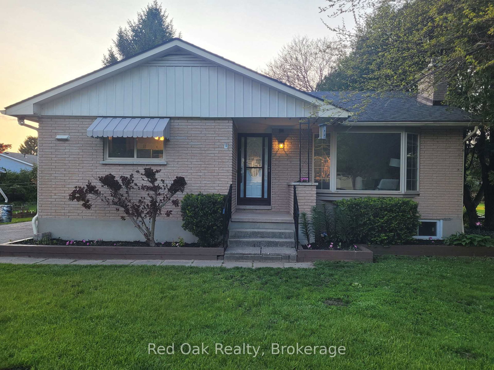1040-huron-terrace-kincardine-ontario-x13225958