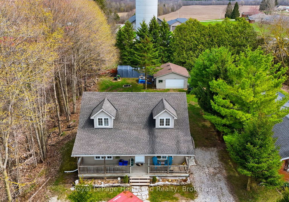 25-john-street-w-minto-ontario-x13226336