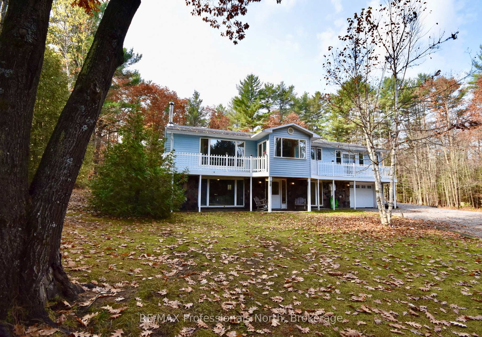 20-coulter-lane-bracebridge-ontario-x13226566