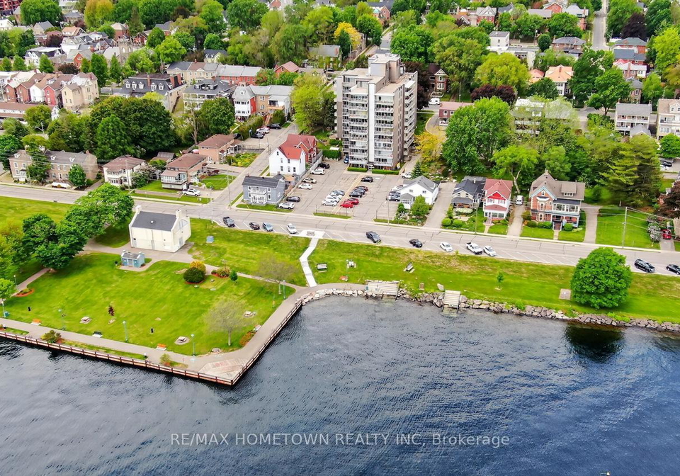 92-water-street-e-brockville-ontario-x13226770
