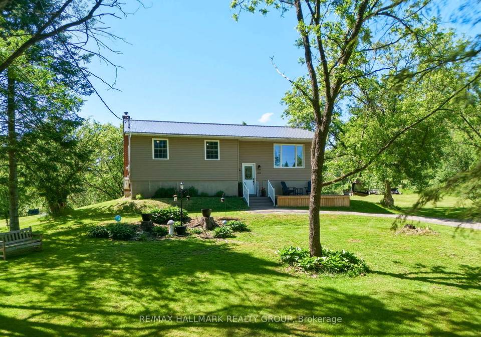 237-county-road-42-leeds-and-the-thousand-islands-ontario-x13226876