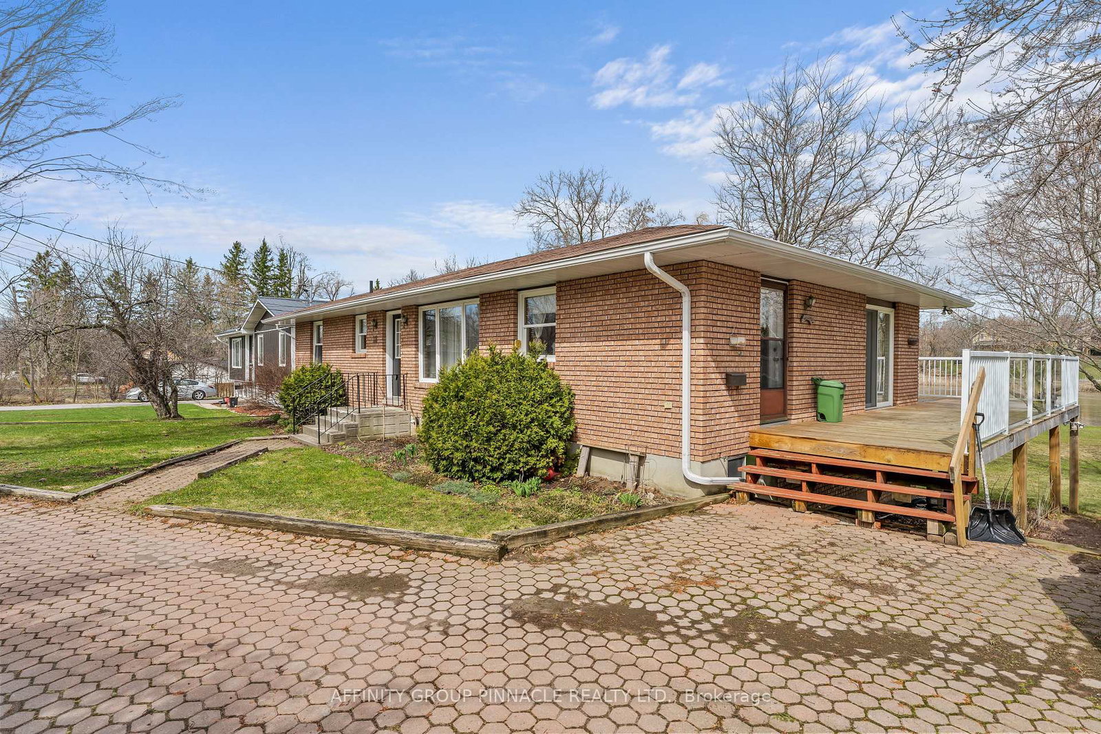 28-water-street-kawartha-lakes-ontario-x13226890