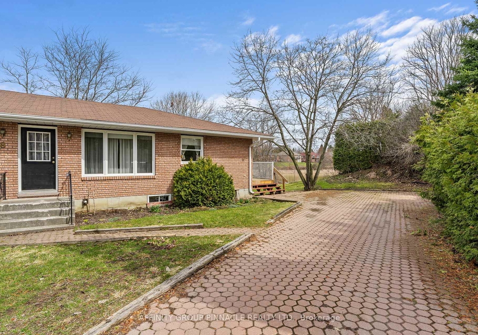 28-water-street-kawartha-lakes-ontario-x13226890