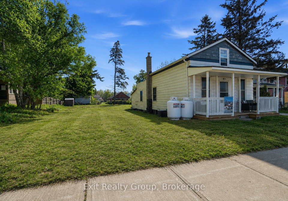 27-young-street-brighton-ontario-x13226938