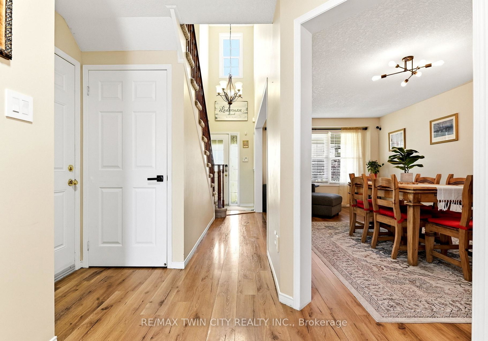 6-jones-lane-brantford-ontario-x13227058