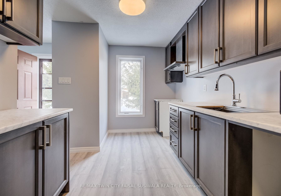 249-cedarbrae-avenue-waterloo-ontario-x13227070