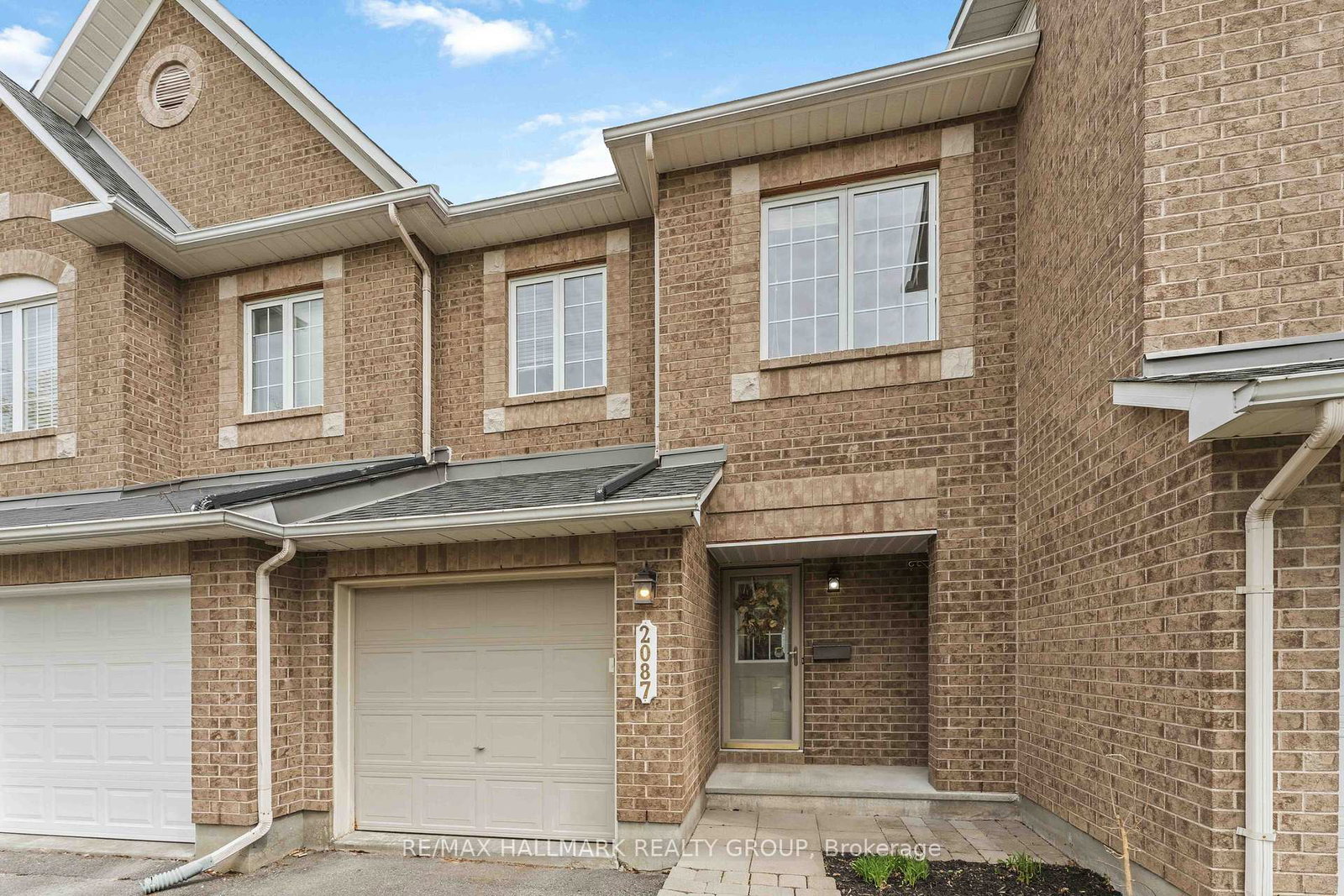 2087-hiboux-street-ottawa-ontario-x13227394