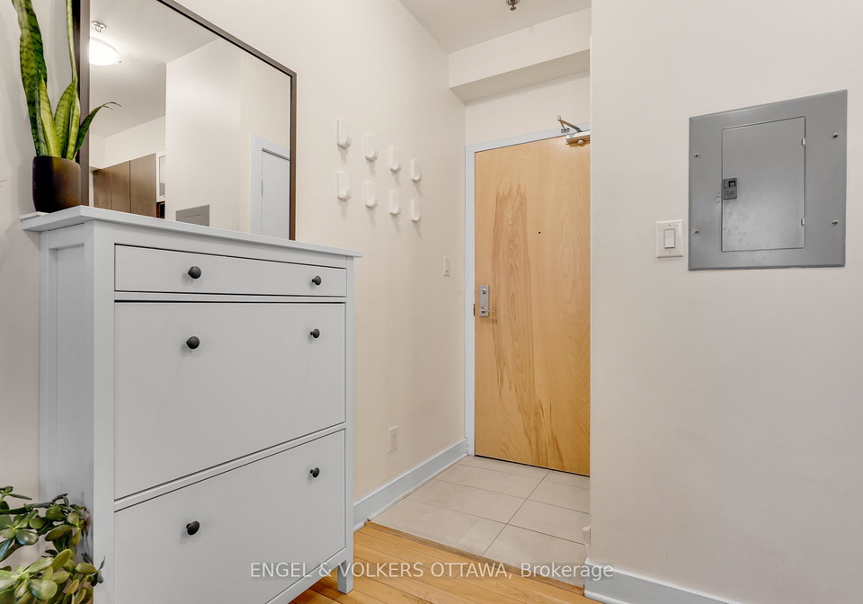 360-cumberland-street-ottawa-ontario-x13227542
