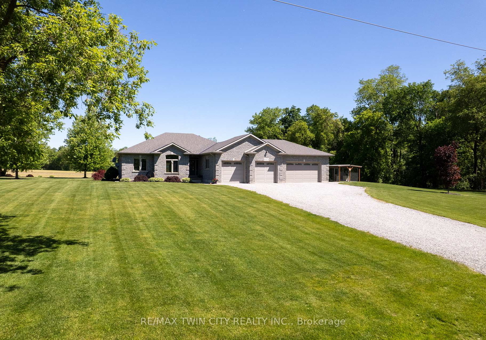 1827-windham-rd-3-norfolk-ontario-x13227562
