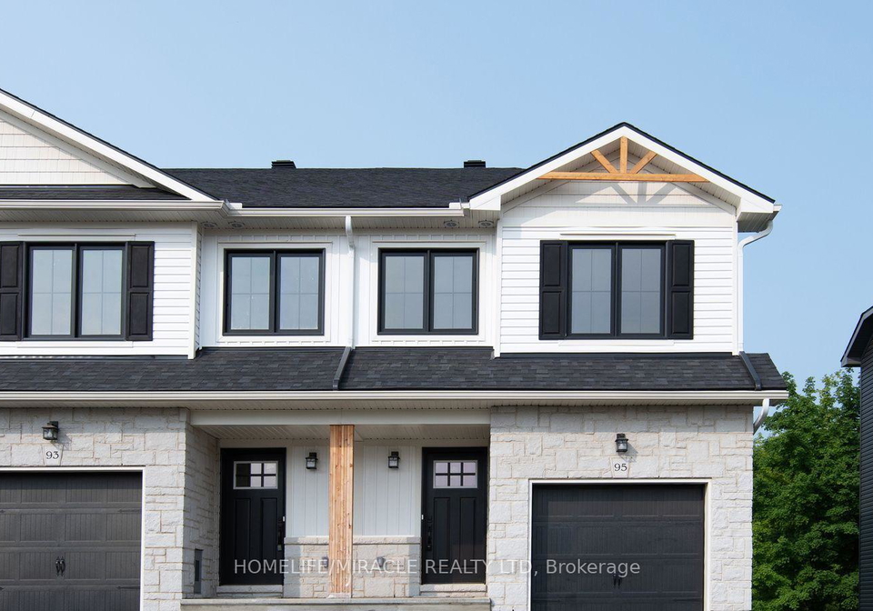95-staple-boulevard-w-smiths-falls-ontario-x13227768