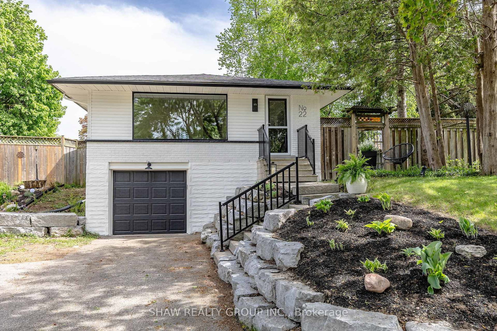 22-charlotte-crescent-kitchener-ontario-x13227848